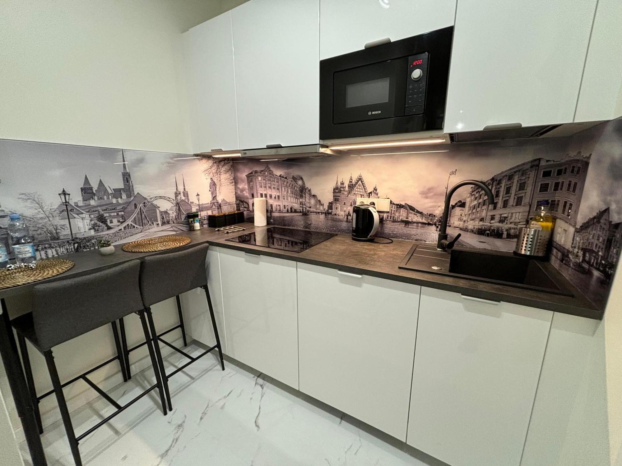 Wyjatkowe Apartamenty W Centrum Wrocław Exteriör bild