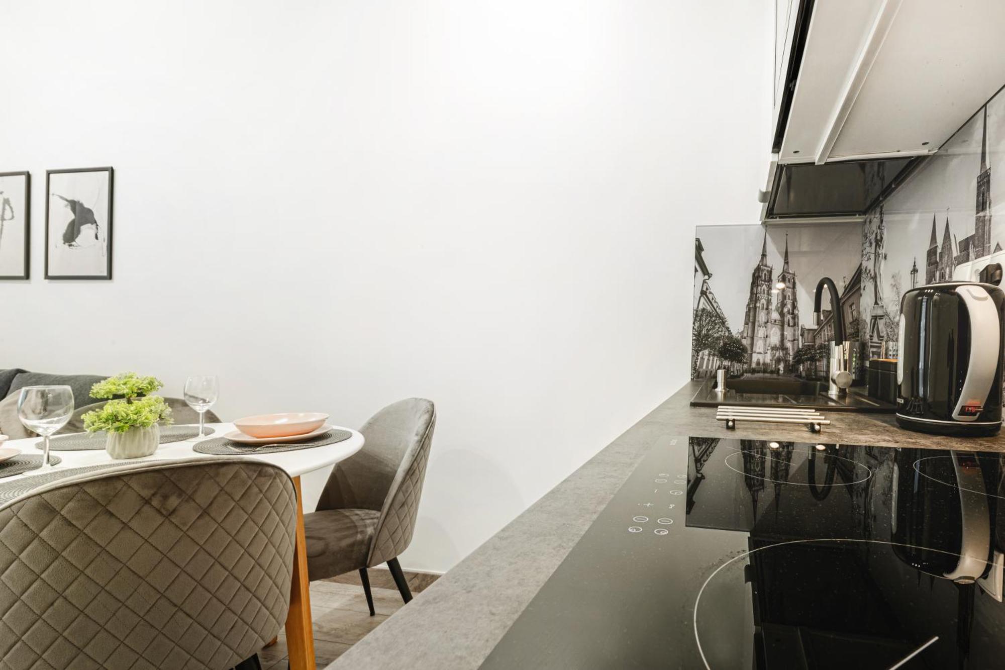 Wyjatkowe Apartamenty W Centrum Wrocław Exteriör bild