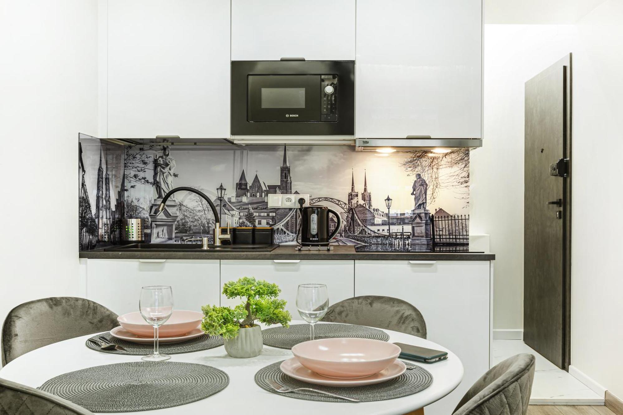 Wyjatkowe Apartamenty W Centrum Wrocław Exteriör bild